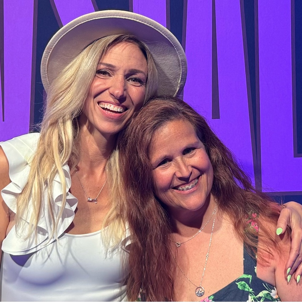 Meet your Posher, Leah